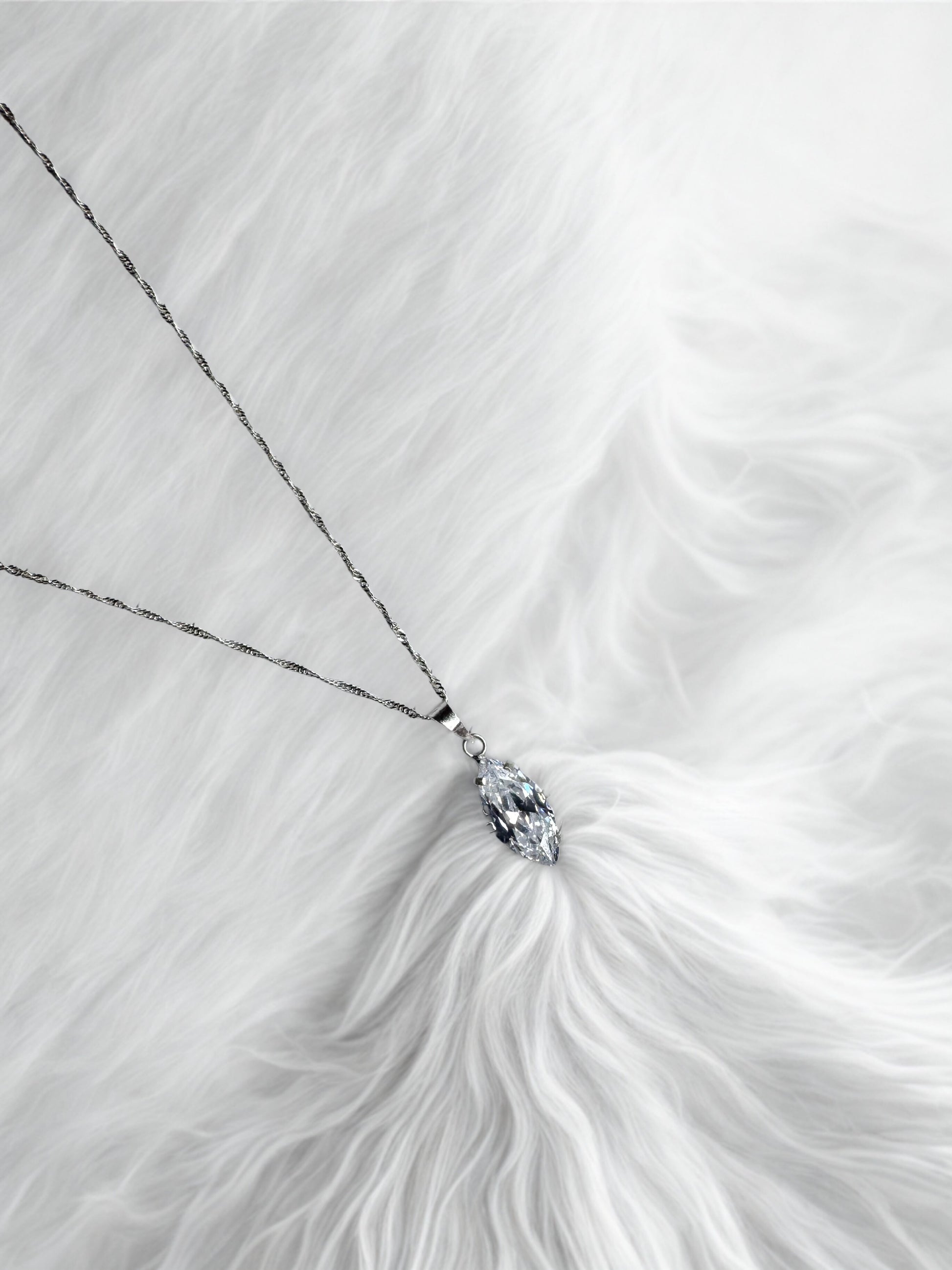 Diara necklace