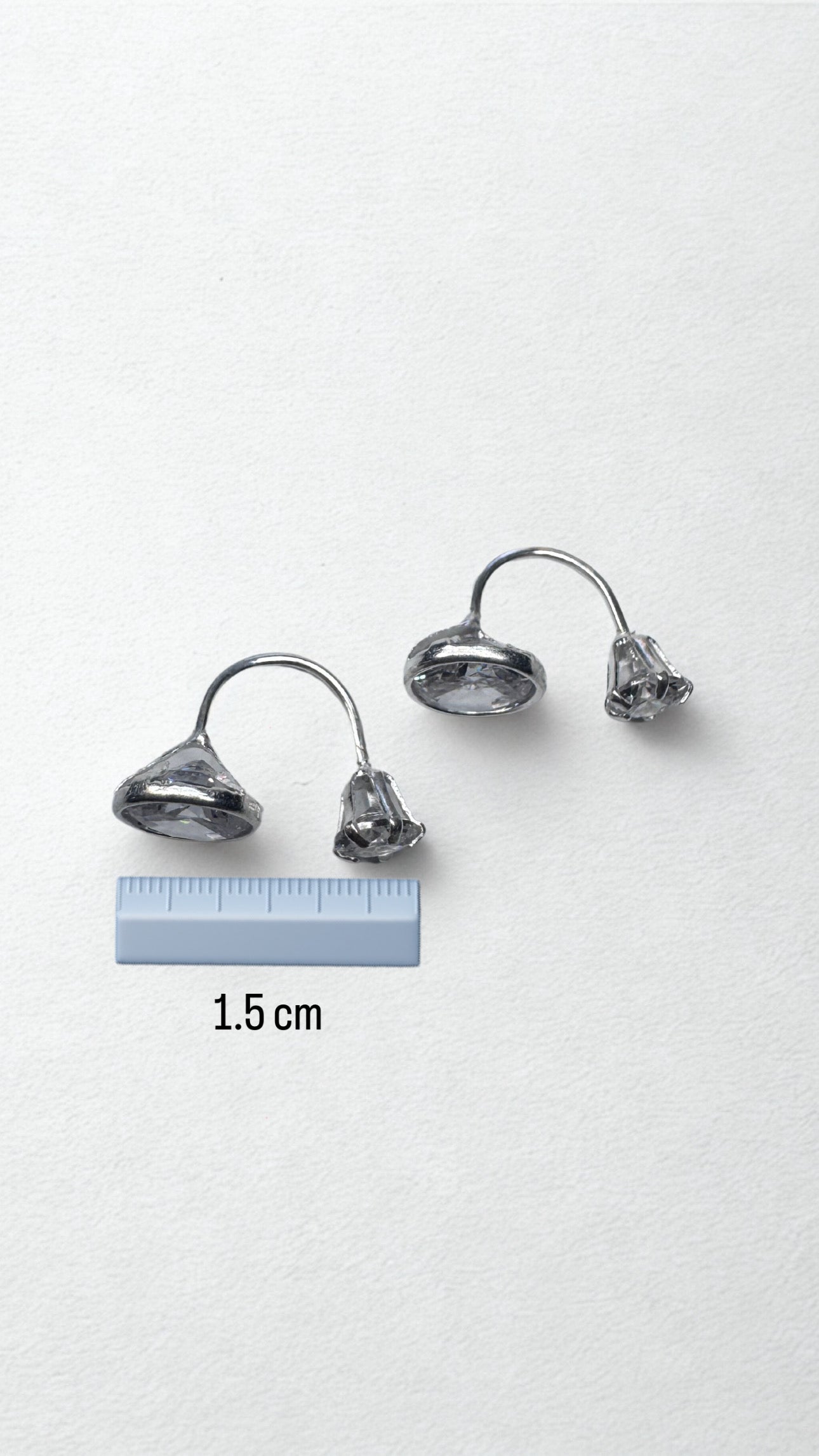 Telefono Lili earrings