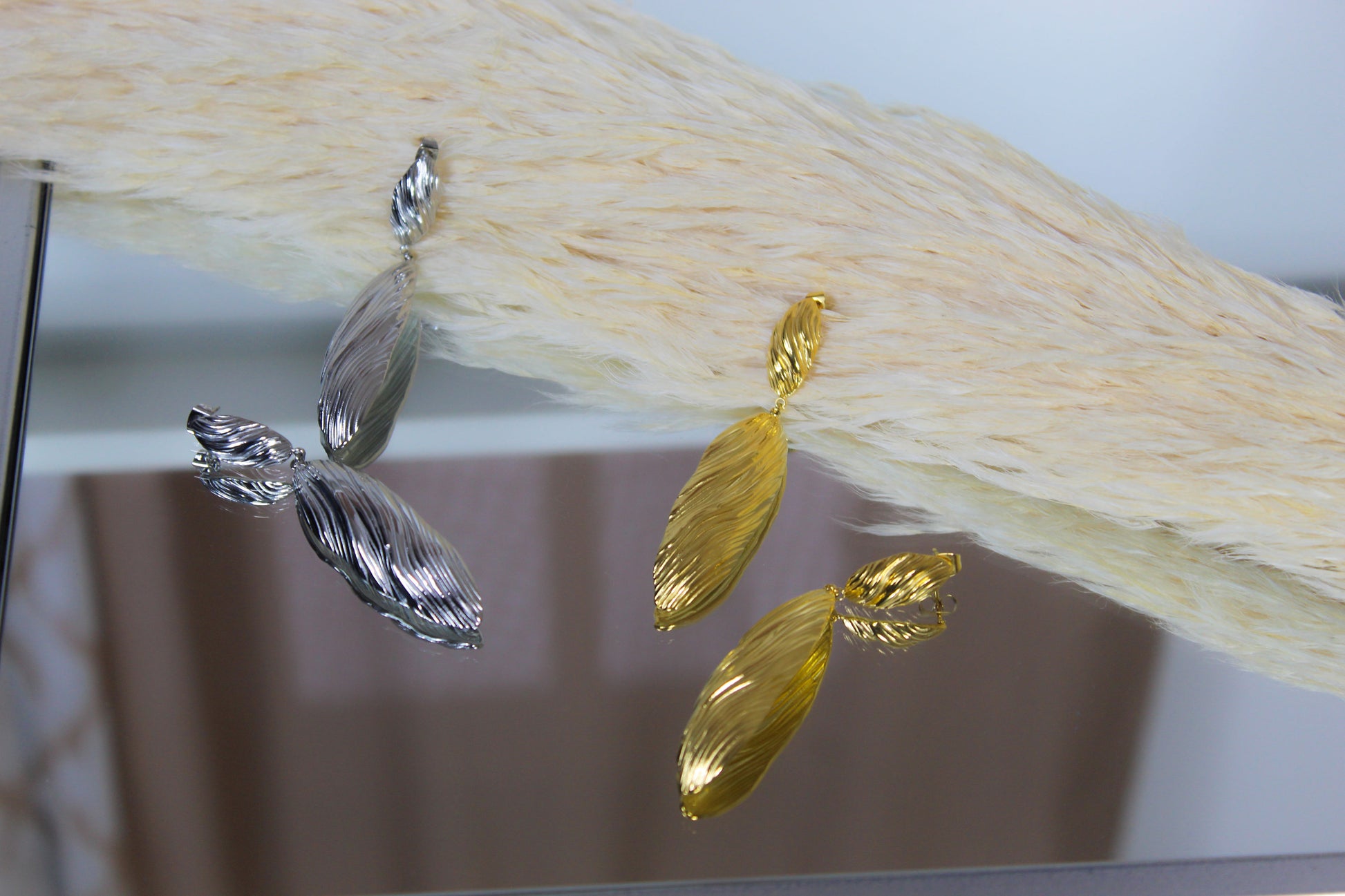 Plumilla Earrings