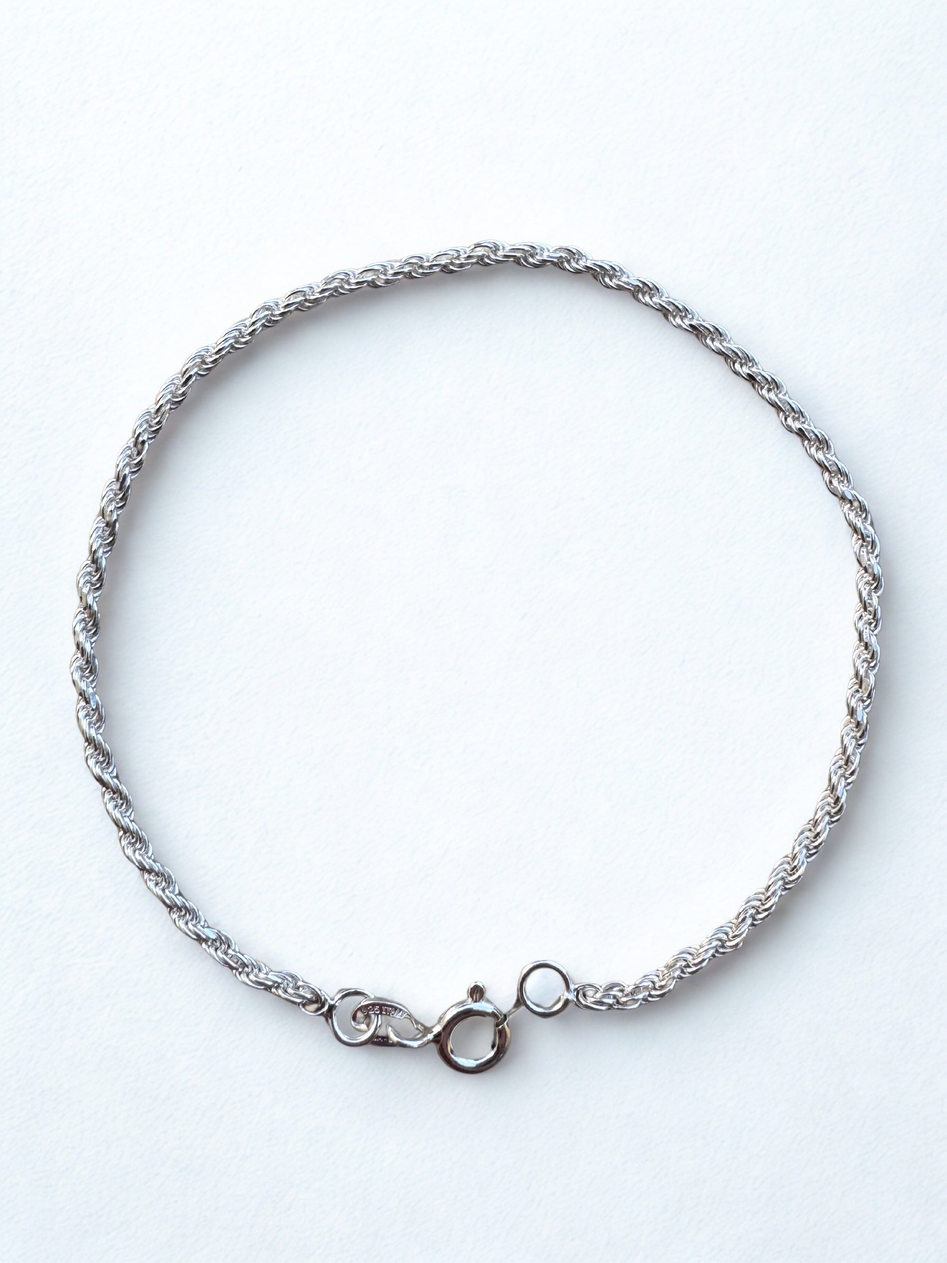 Torzal bracelet
