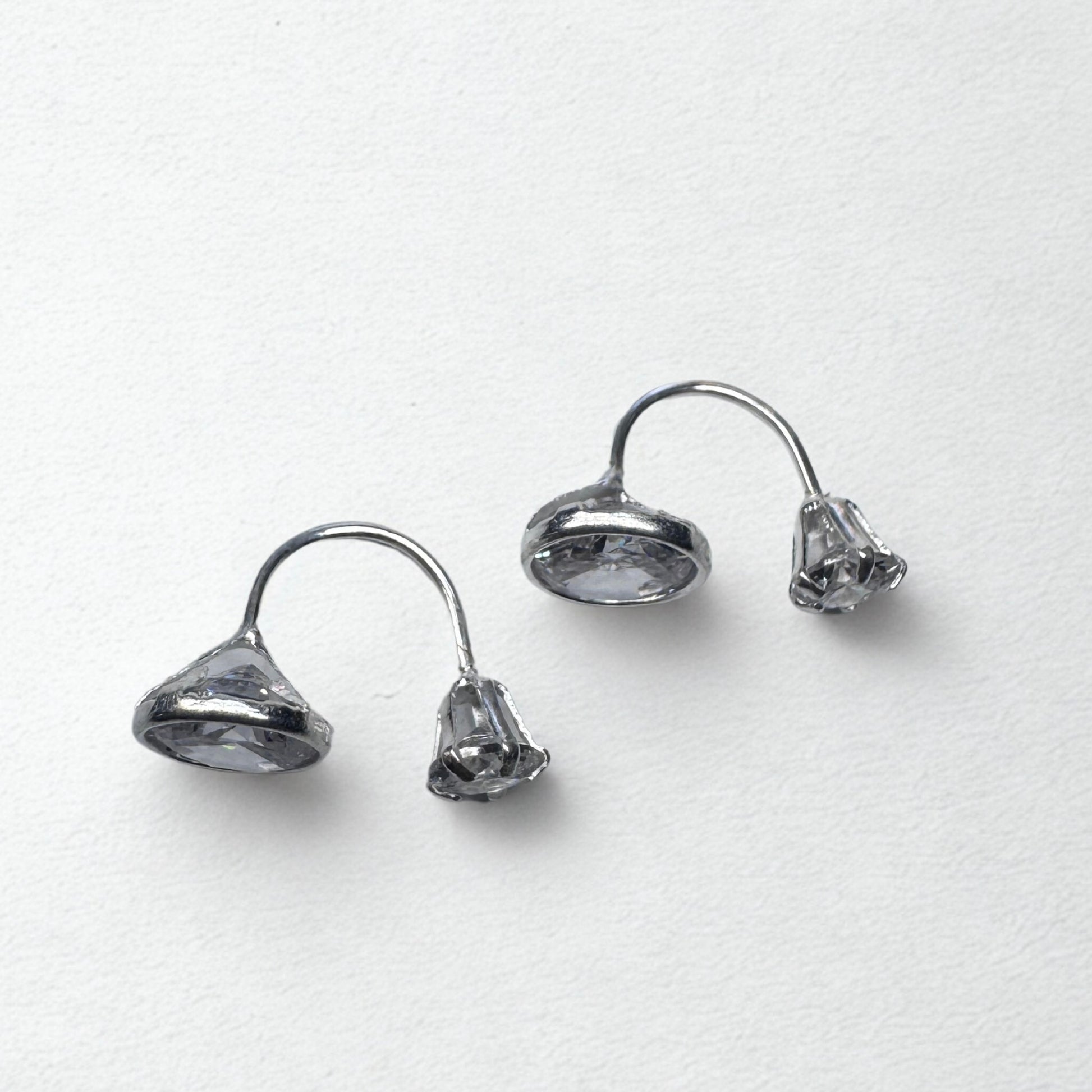 Telefono Lili earrings